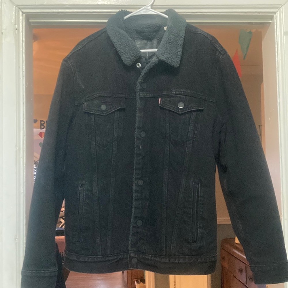 Levi’s Black Denim / Grey Sherpa Lined Trucker Jacket XL